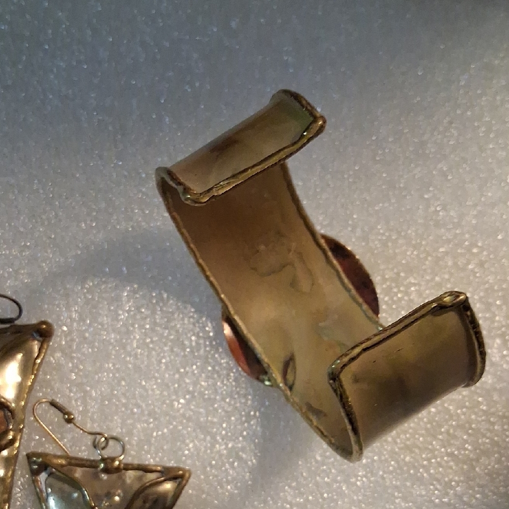 1970s Artisan Brass Copper & Silver. Geometric Cuff Bracelet W Matching Earrings - Picture 5 of 10